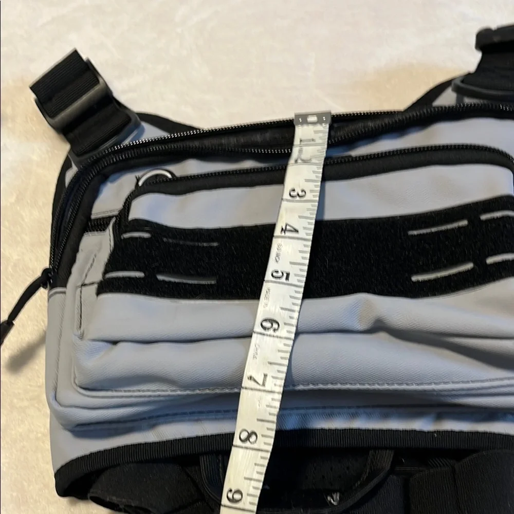 Jipimon Gray and Black Messenger Bag with Functional Design